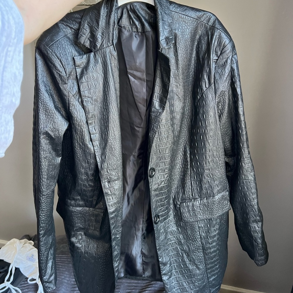 pretty little thing blazer